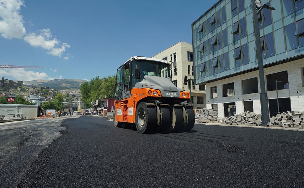 Trabzon Bulvarı ve Kentsel Tasarım Alanlarının Ulaşımı İyileştiriliyor