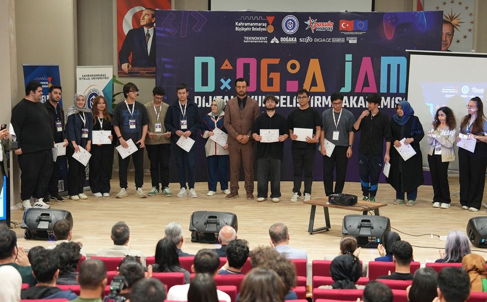 Genç Yazılımcılar Pusula Maraş’ın Oyun Tasarım Yarışmasında Buluştu