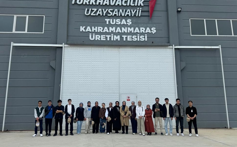 Milli Teknoloji Hamlesi Gençlere Yerinde Anlatıldı