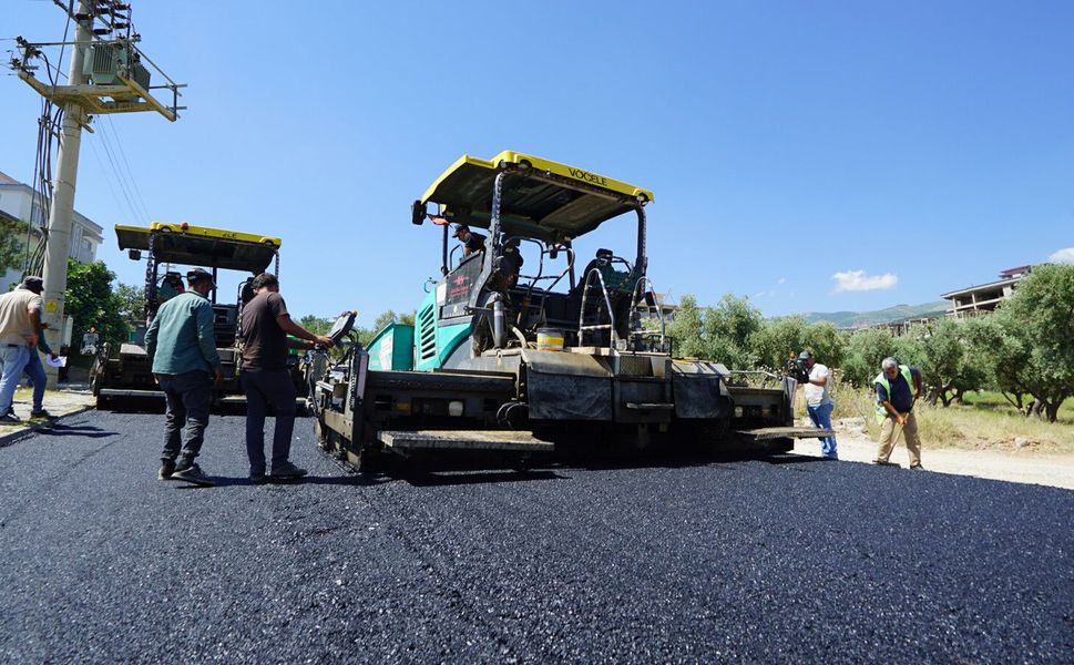 Büyükşehir’den Yeni Haftada 17 Farklı Noktada Asfalt Serimi