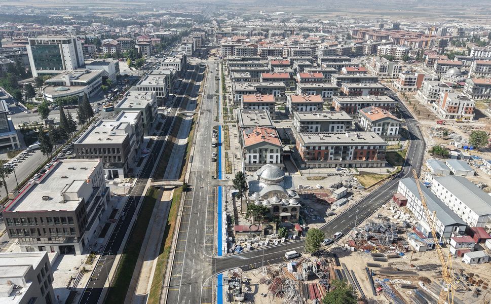 Büyükşehir’den Azerbaycan Mahallesi’nde Asfalt Çalışması