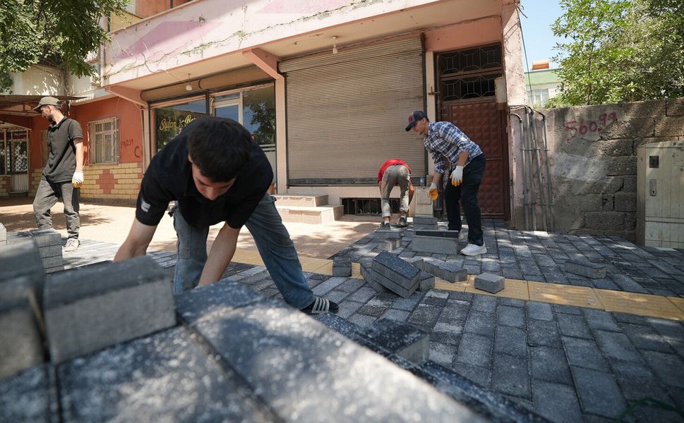 Dulkadiroğlu Hacı Murat Caddesi Modern Görünüme Kavuşuyor