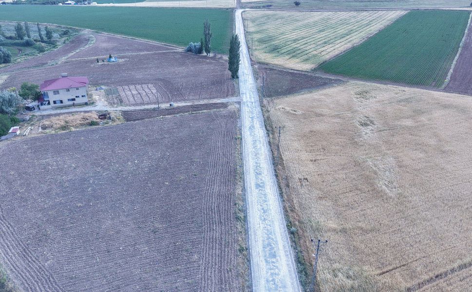 Afşin’in Kırsal İnci Mahallesi’nin Yolları Büyükşehir ile Yenilendi