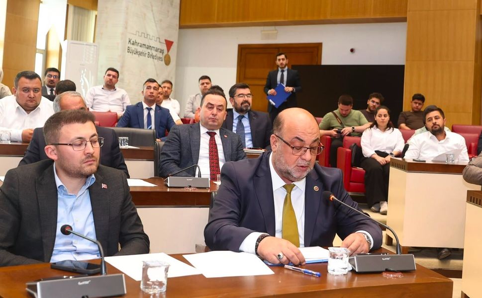 BÜYÜKŞEHİR MECLİSİNE AKPINAR DAMGASI