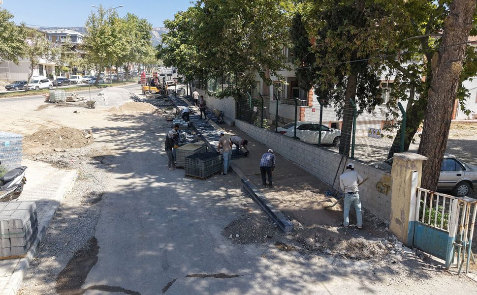 DULKADİROĞLU LÜTFİ KÖKER BULVARI’NDA DÖNÜŞÜM BAŞLADI