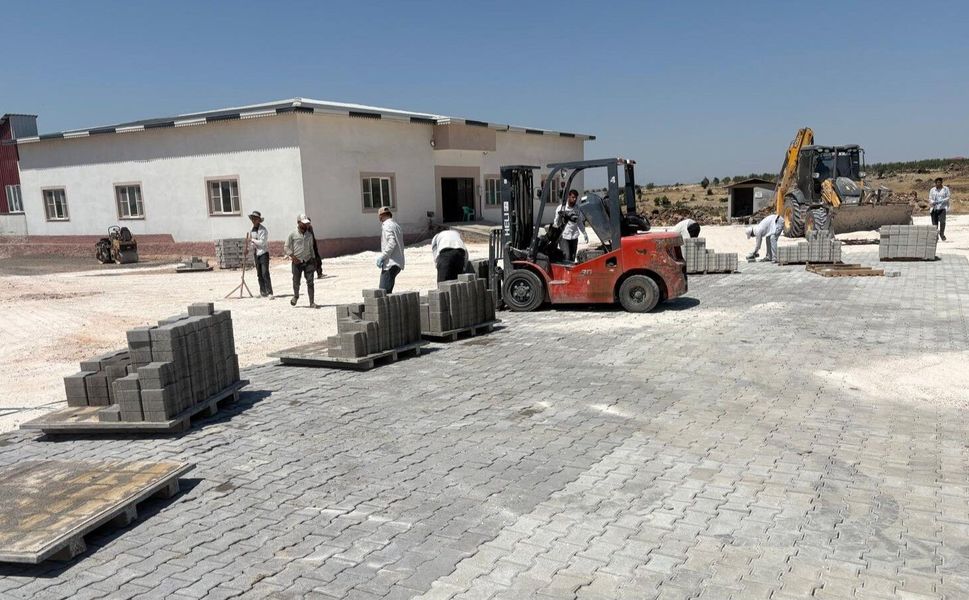 PAZARCIK KIZKAPANLI’NIN SOSYAL TESİSİNDE ÇEVRE DÜZENLEMESİ
