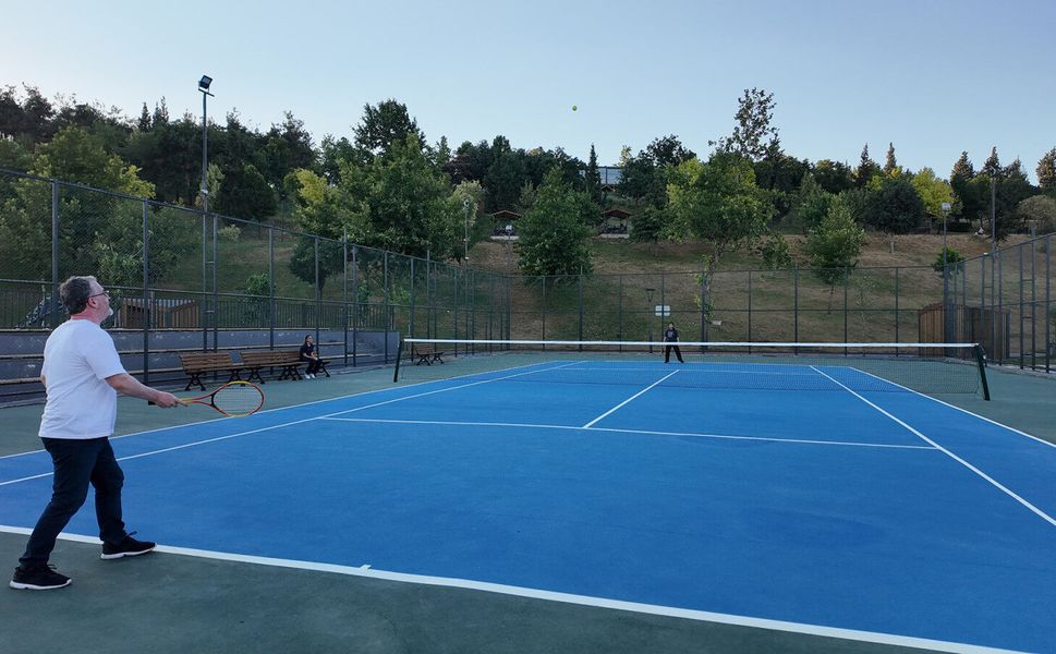 Büyükşehir, Tenis Kortlarında Çevrimiçi Rezervasyon Sistemini Başlattı