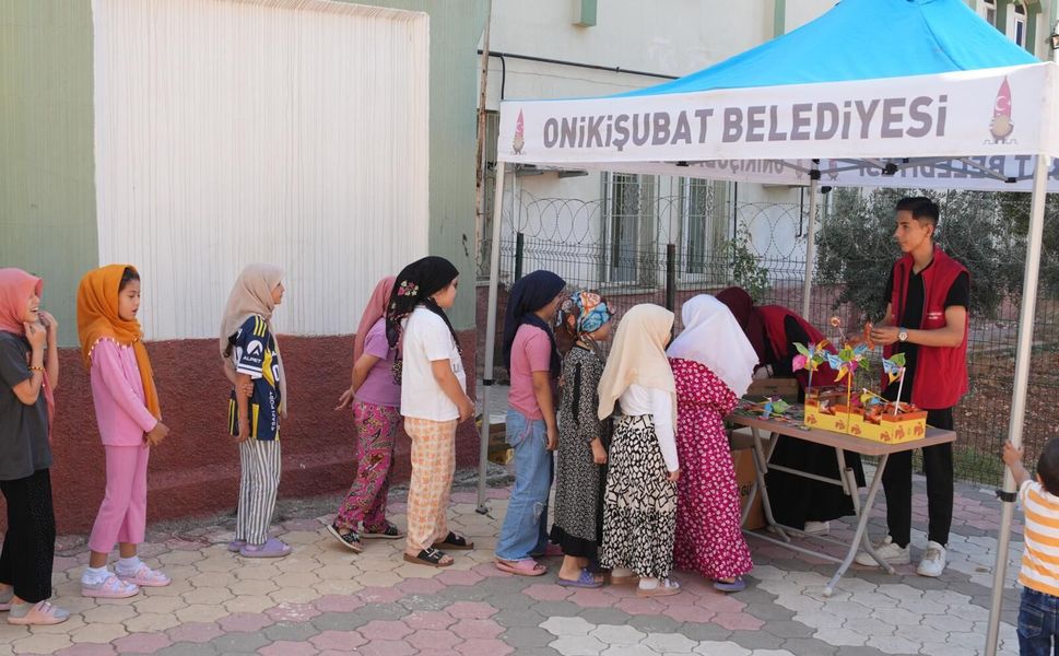 ONİKİŞUBAT’TA CAMİİLER ÇİÇEK AÇTI