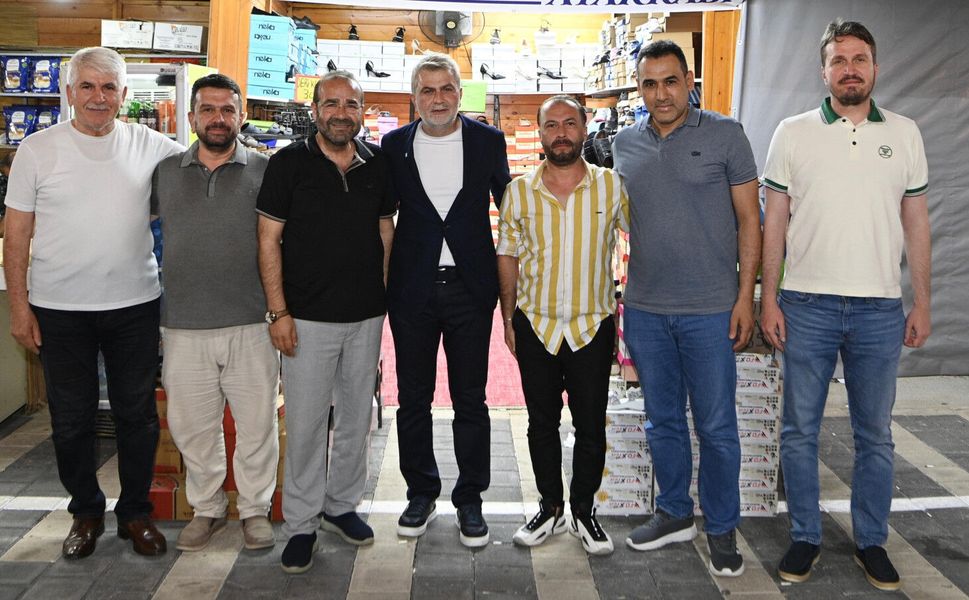 BAŞKAN GÖRGEL, AĞUSTOS FUARI’NDA ESNAF VE VATANDAŞLARLA BULUŞTU