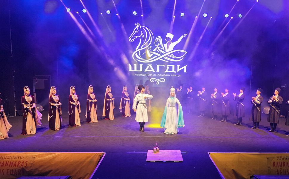 KAFKAS KÜLTÜRÜNÜN COŞKUSU AĞUSTOS FUARI’NDA YAŞANDI