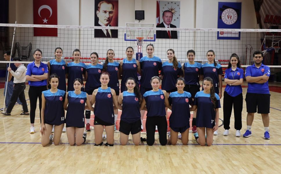 BÜYÜKŞEHİR BELEDİYESPOR KADIN VOLEYBOL TAKIMI, 2. LİG MARATONUNA HAZIRLANIYOR