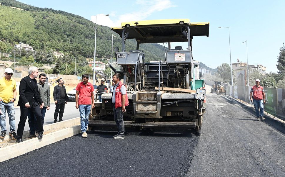 BAŞKAN GÖRGEL, DOĞU-BATI ULAŞIMINI GÜÇLENDİRECEK ÇALIŞMALARI YERİNDE İNCELEDİ