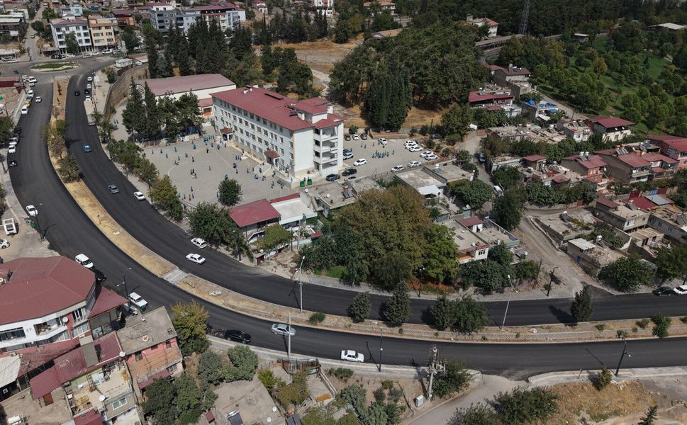 ALİ SEZAL BULVARI 94 MİLYON TL’LİK YATIRIMLA YENİLENDİ