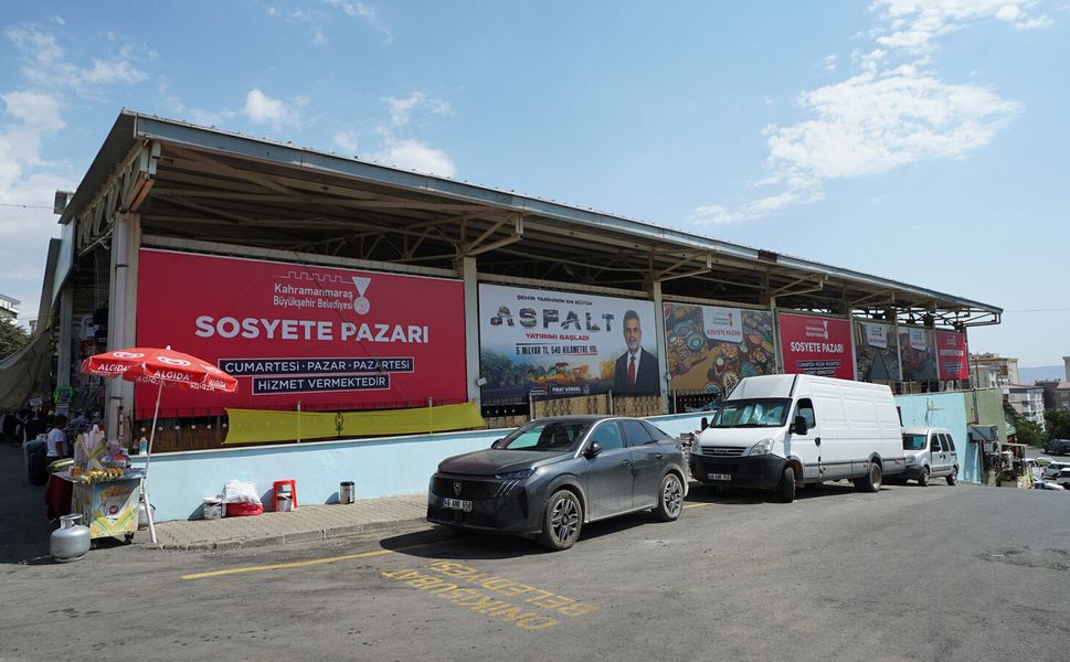 SOSYETE PAZARI YENİ YERİNDE HİZMET VERMEYE BAŞLADI