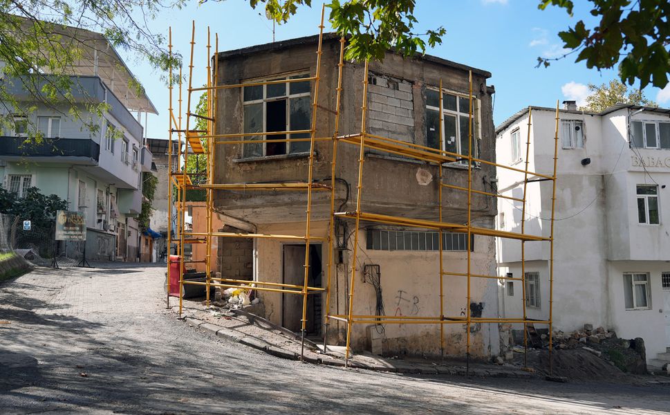 TARİHİ ADADA DÖNÜŞÜM BAŞLADI