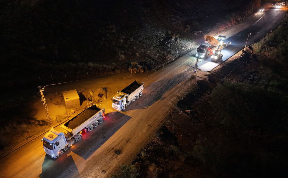 TÜRKOĞLU UZUNSÖĞÜT GRUP YOLU ASFALTLANIYOR
