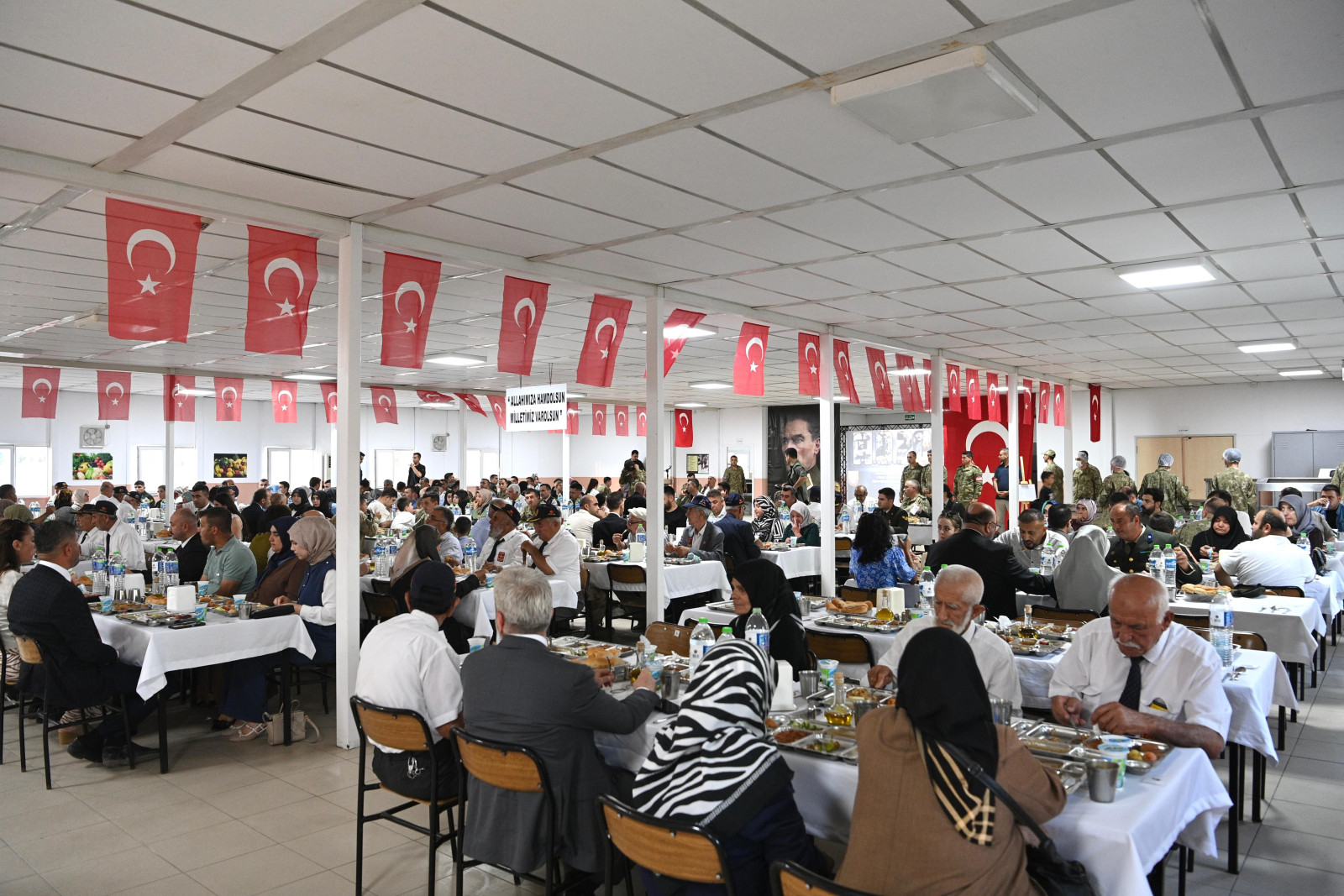 Sehit Yakinlari Ve Gazilerle 6