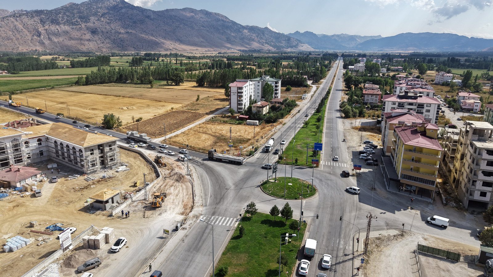 Edebiyat Yolu Goksun 1