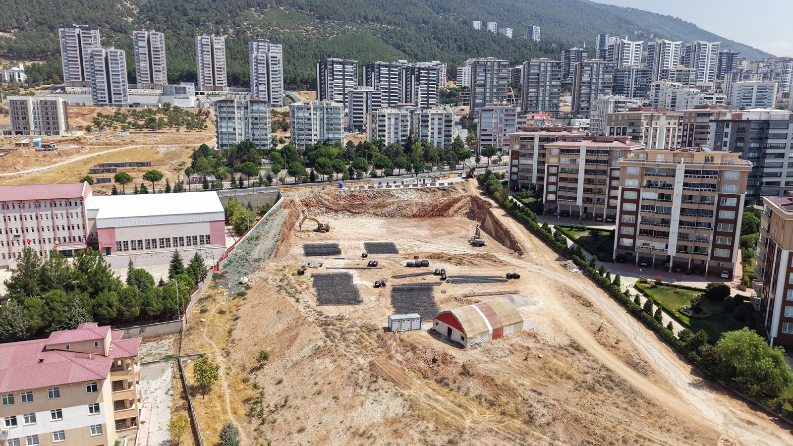 Kahramanmaras Genclik Ve Spor Merkezi 3