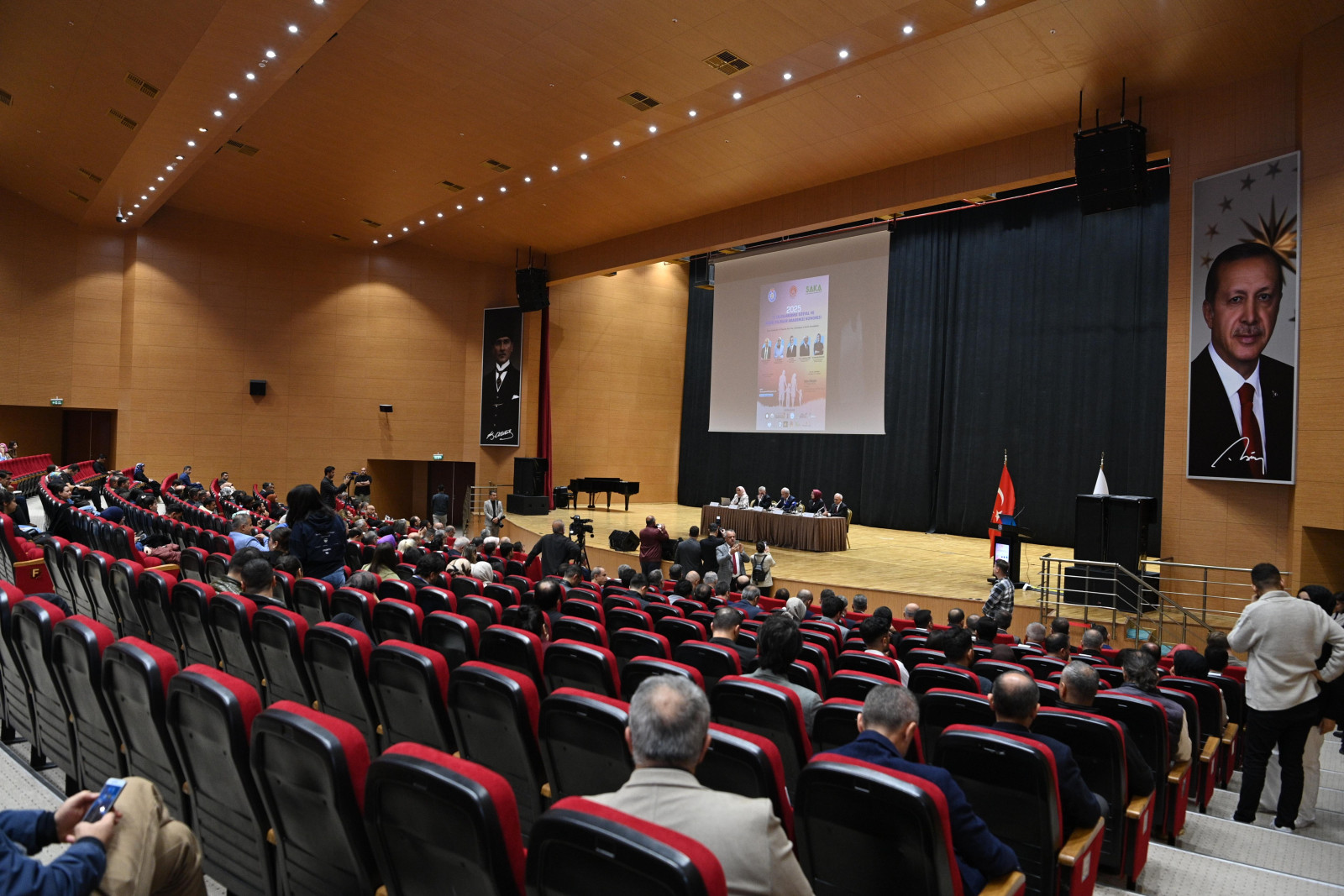 Sosyal Ve Beseri Bilimler Akademisi 3