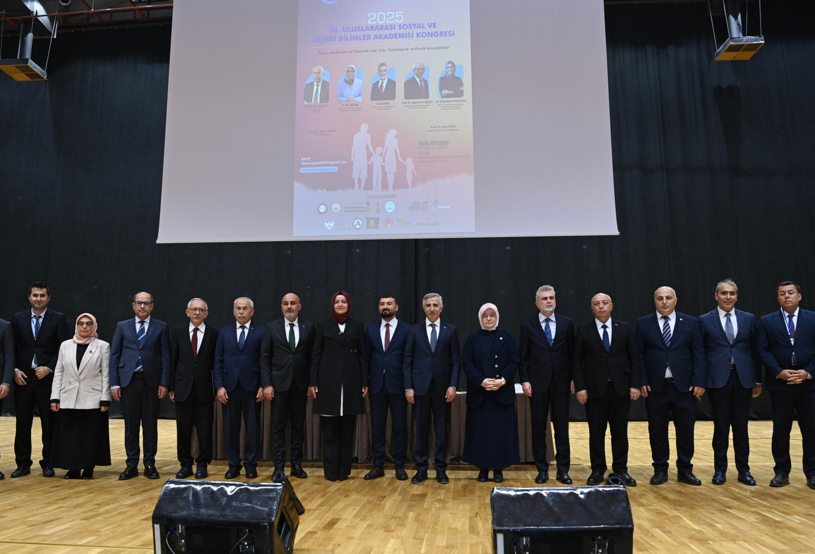 Sosyal Ve Beseri Bilimler Akademisi 6