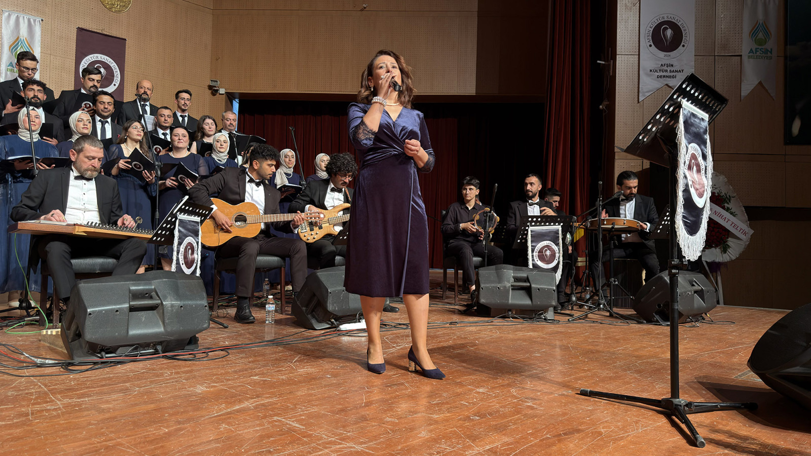 Incesaz Sarkilari Konseri 5