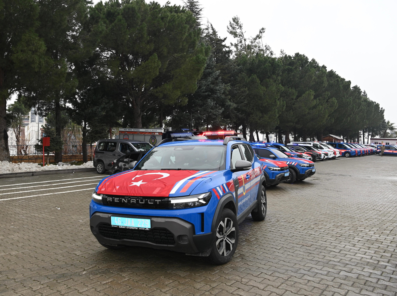 Başkan Görgel: “Yeni Hizmet Araçları Güvenlik Güçlerimize Hayırlı Olsun”