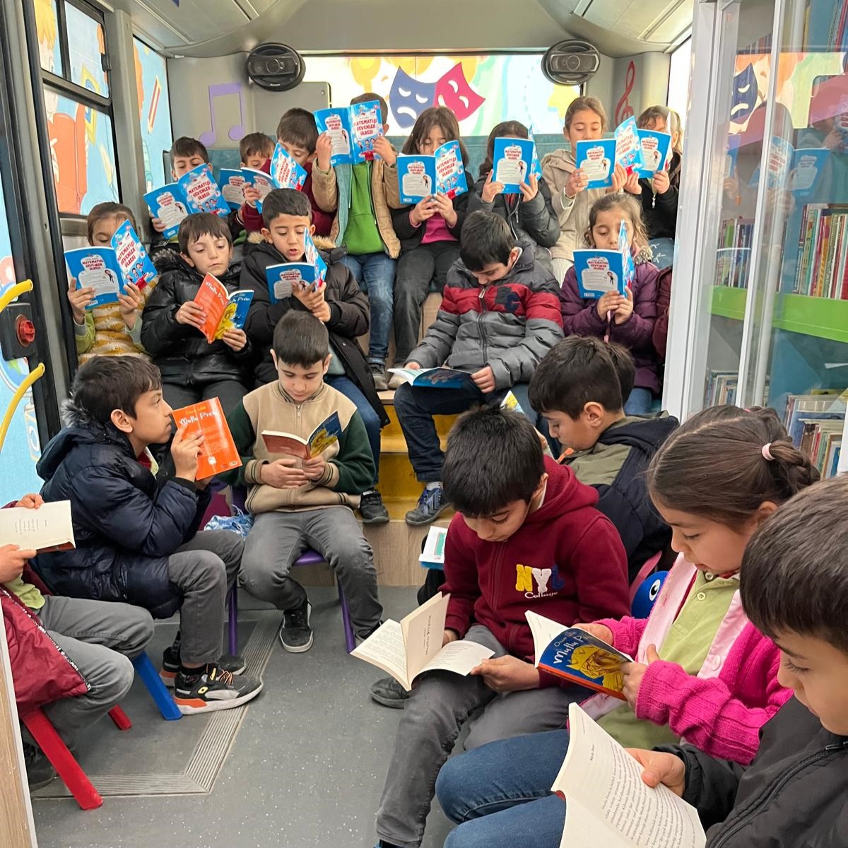 Mobil Cocuk Kutuphanesi 10