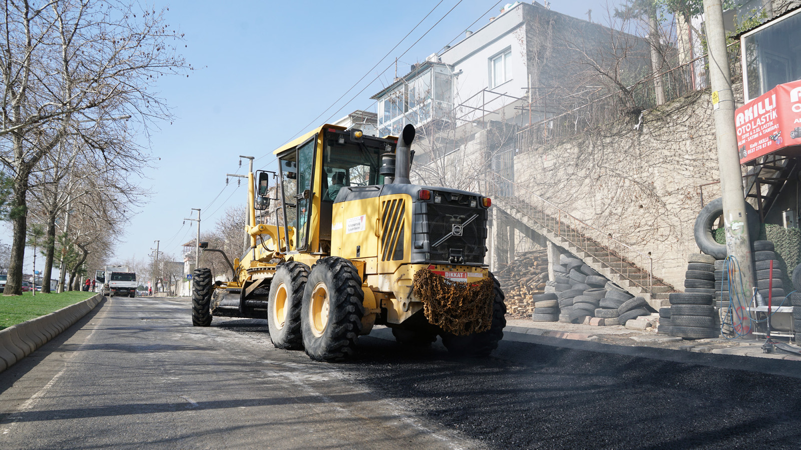Yol Yenilemeleri Kesintisiz Devam Ediyor
