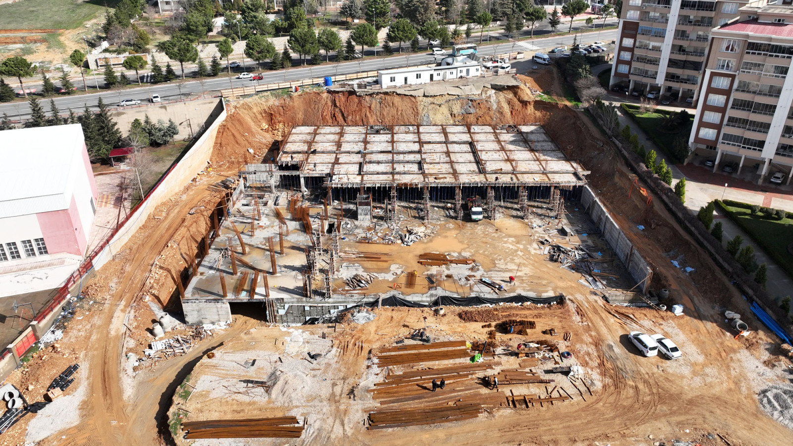 Türkiye’nin En Kapsamlı Gençlik Merkezlerinden Biri Kahramanmaraş’ta Yükseliyor