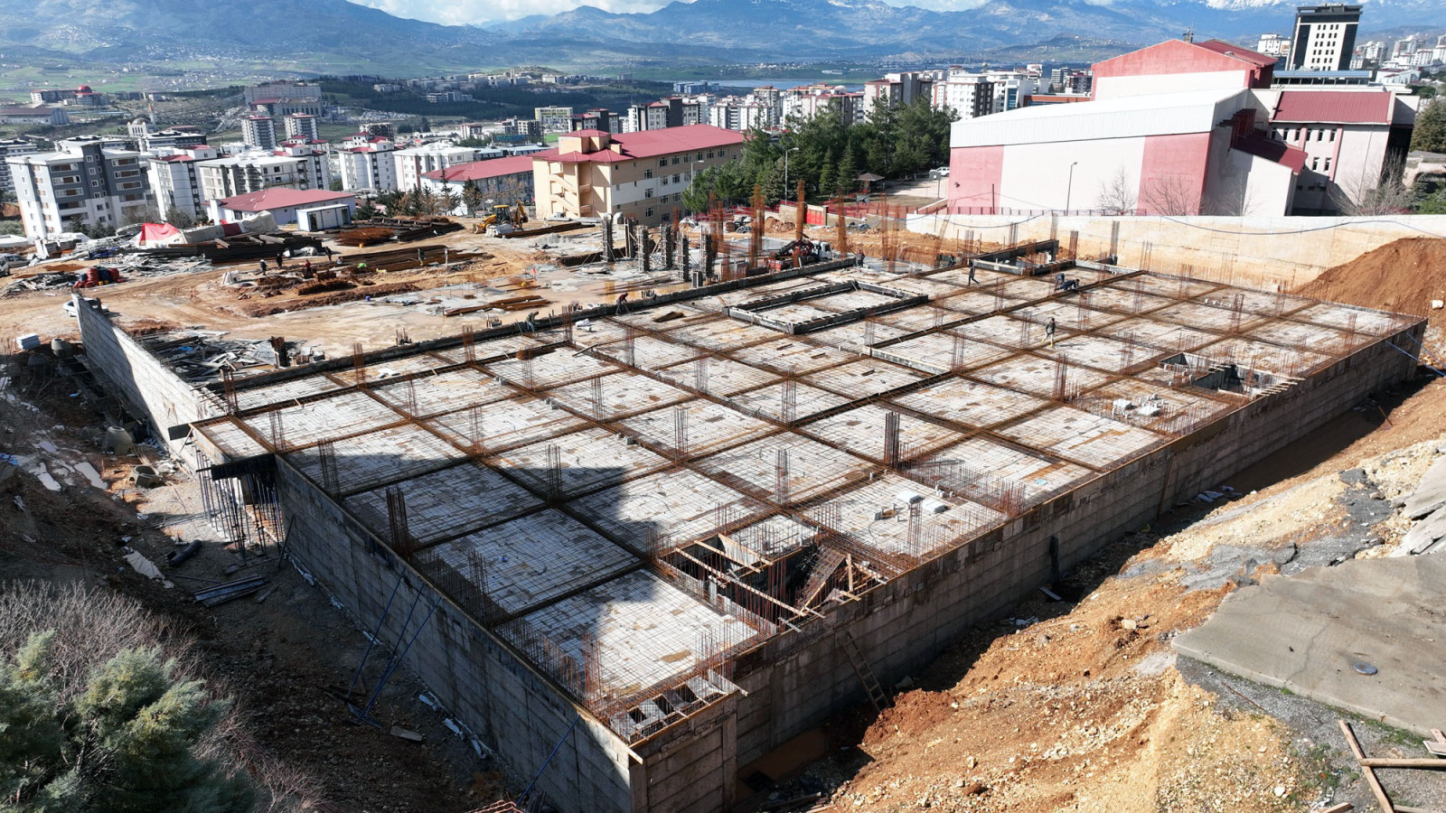 Genclik Ve Spor Merkezi 8.Jpg