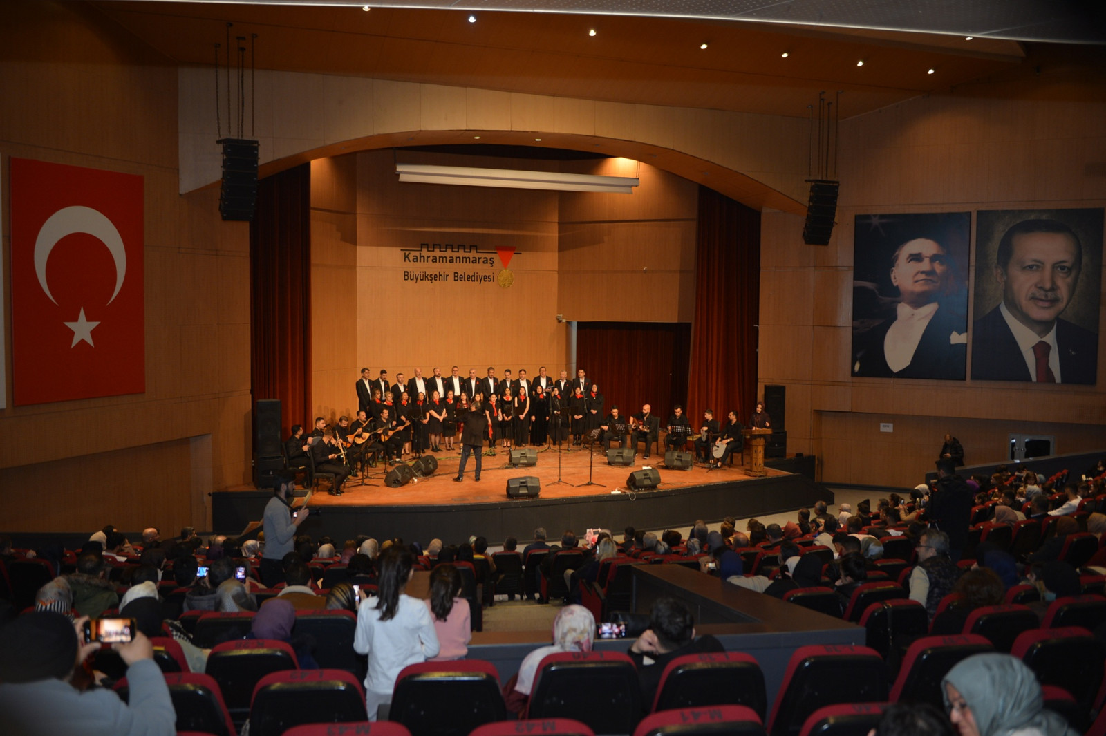 Ezgilerle Gelen Kültür Yolculuğu; Büyükşehir’den Türkü Ziyafeti