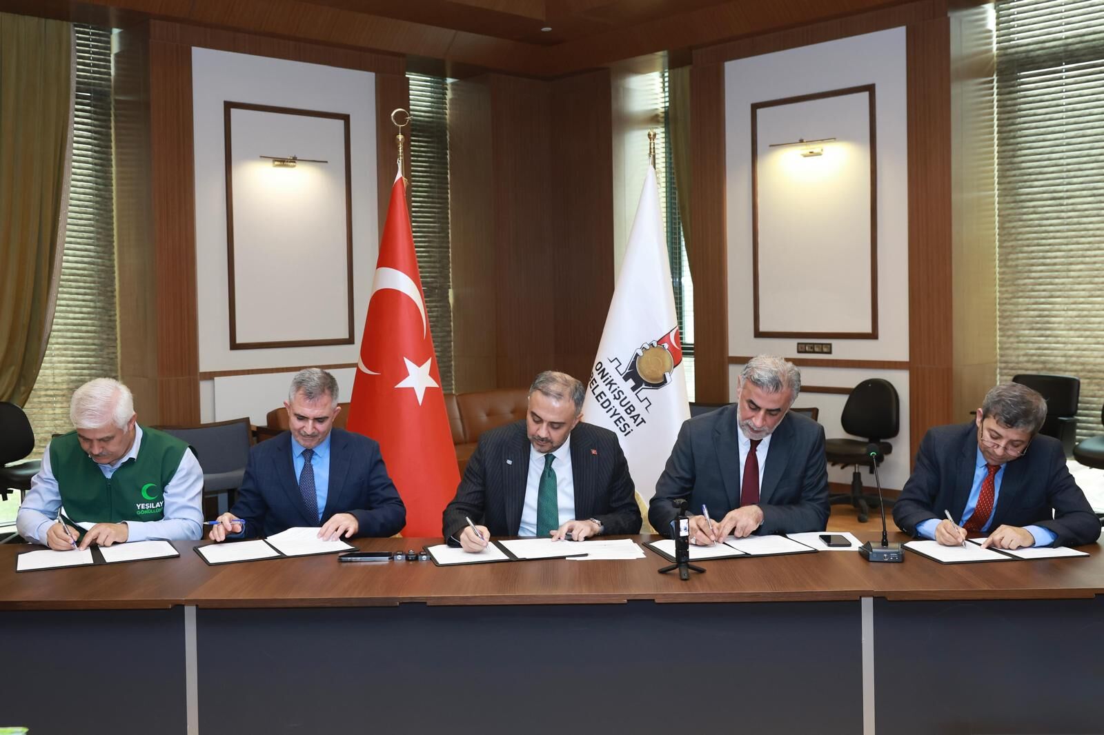 Whatsapp Image 2026 03 26 At 08.55.13