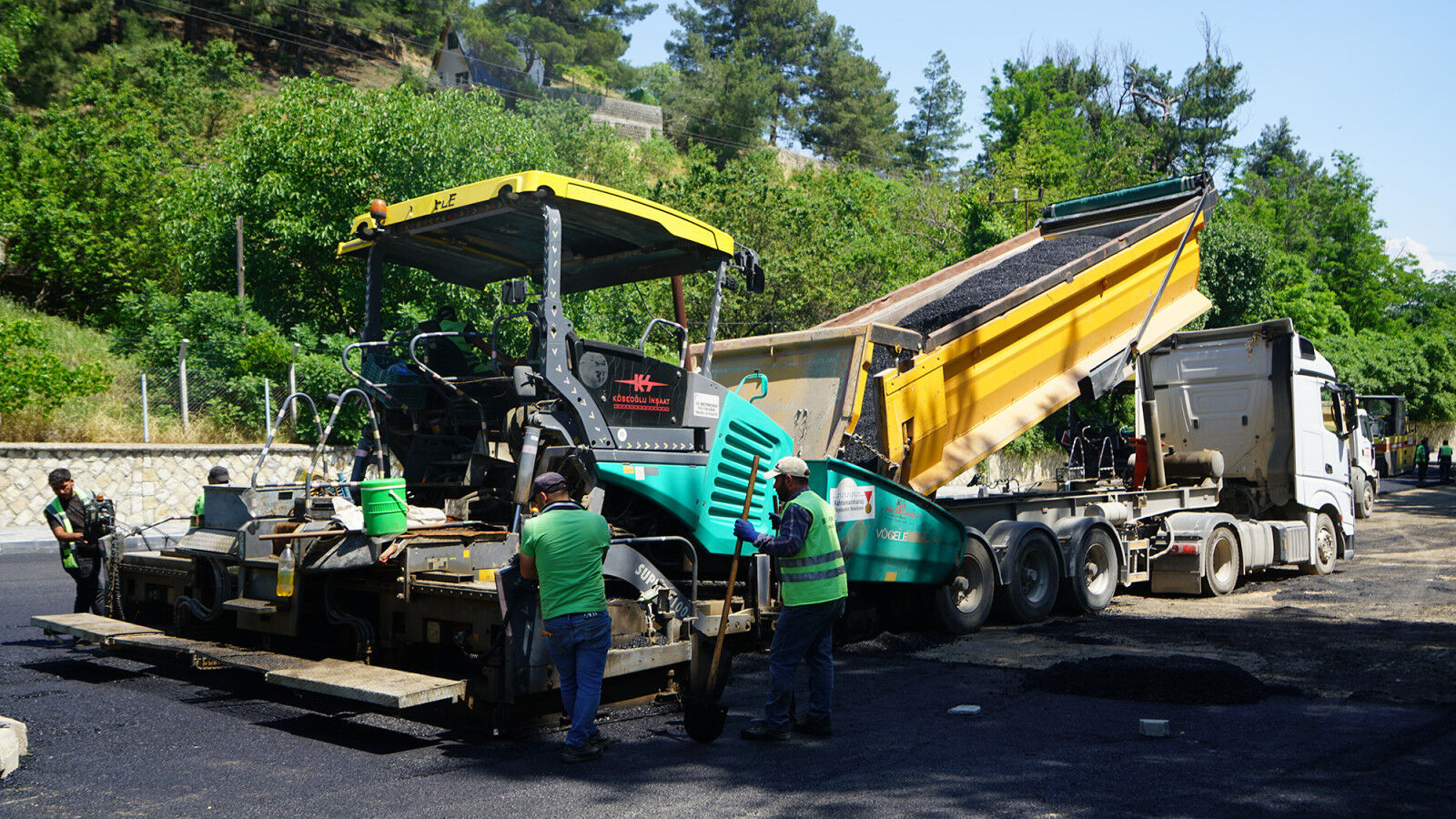 Pinarbasi Caddesi Asfalt 3