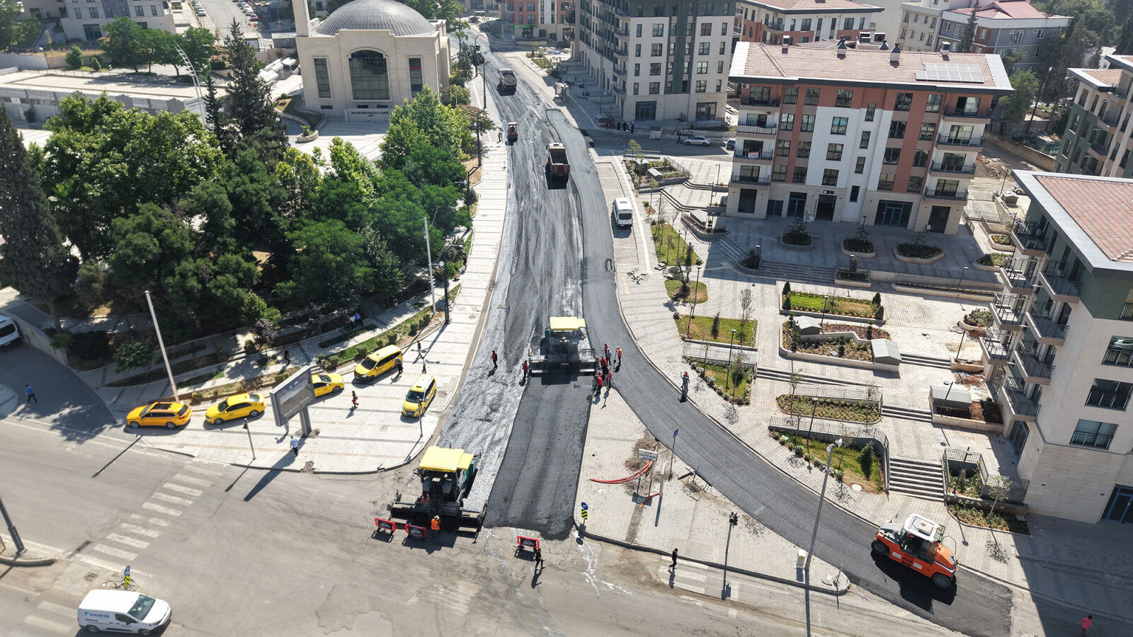 Zubeyde Hanim Caddesi 1