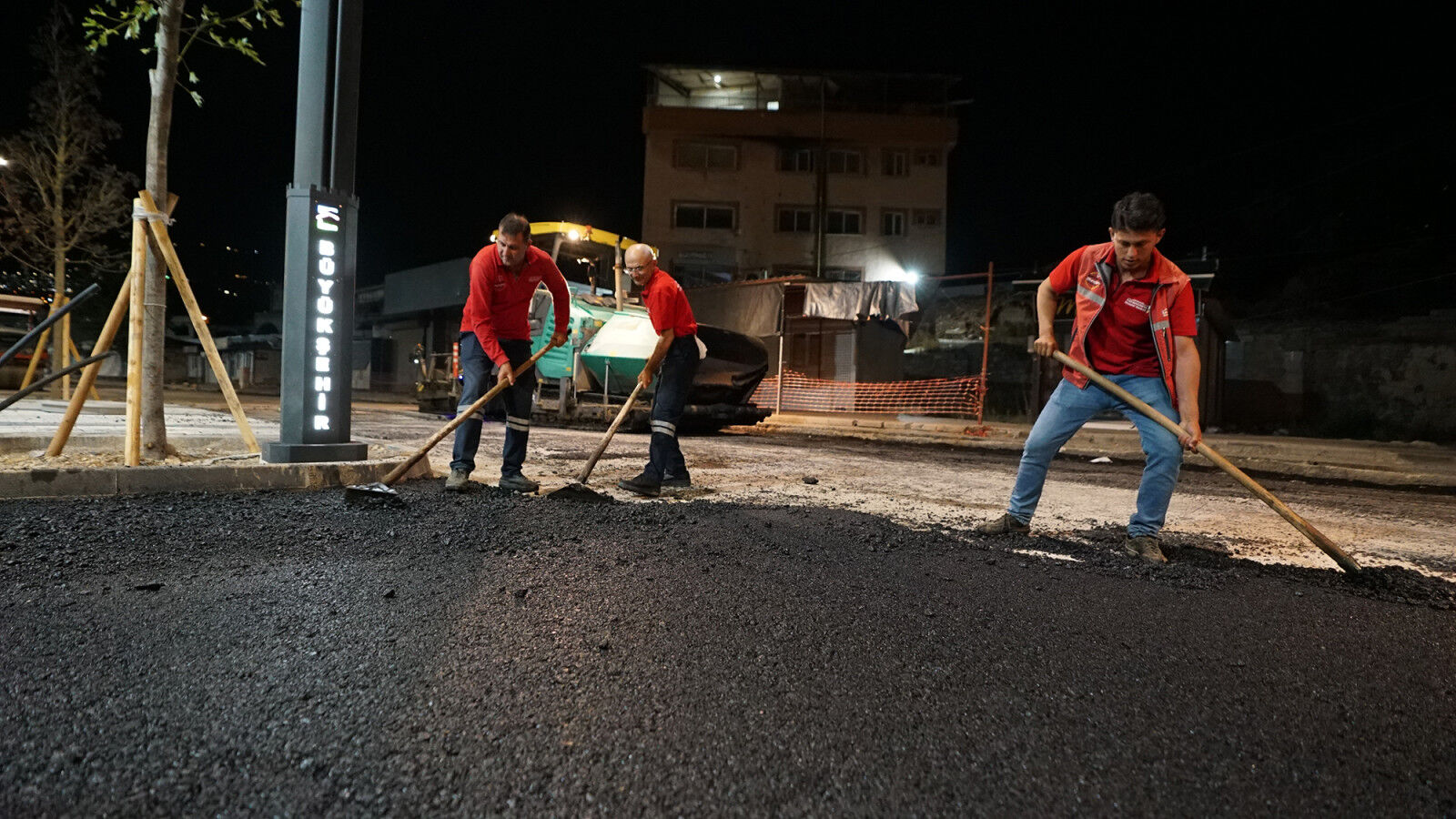 Seyh Adil Caddesi 1