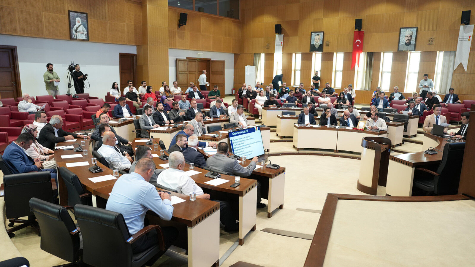 Meclis Toplantisi1