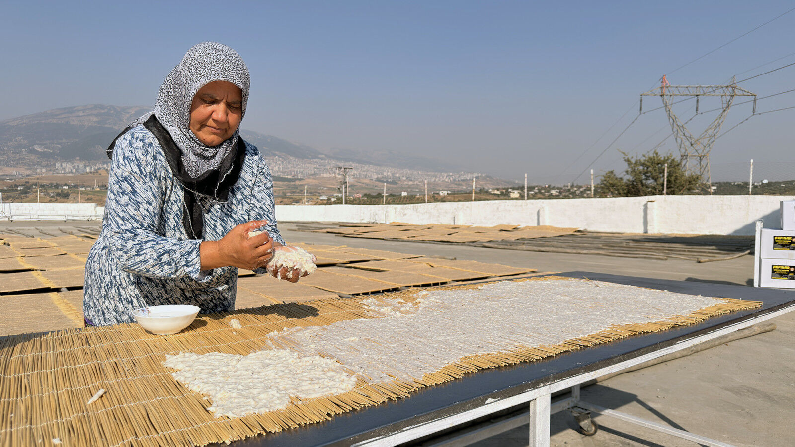 “KAHRAMAN KADIN AKADEMİSİ” KADIN GİRİŞİMCİLERE GÜÇ KATIYOR