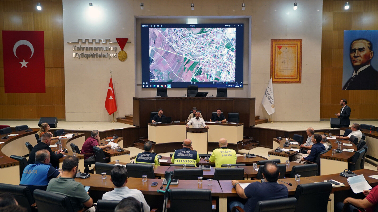 ULAŞIMDA YENİ YOL HARİTASI UKOME TOPLANTISINDA MASAYA YATIRILDI